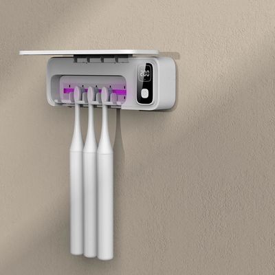 2000mah Battery UV Toothbrush Sanitizer Case With 5 Toothbrush Positions